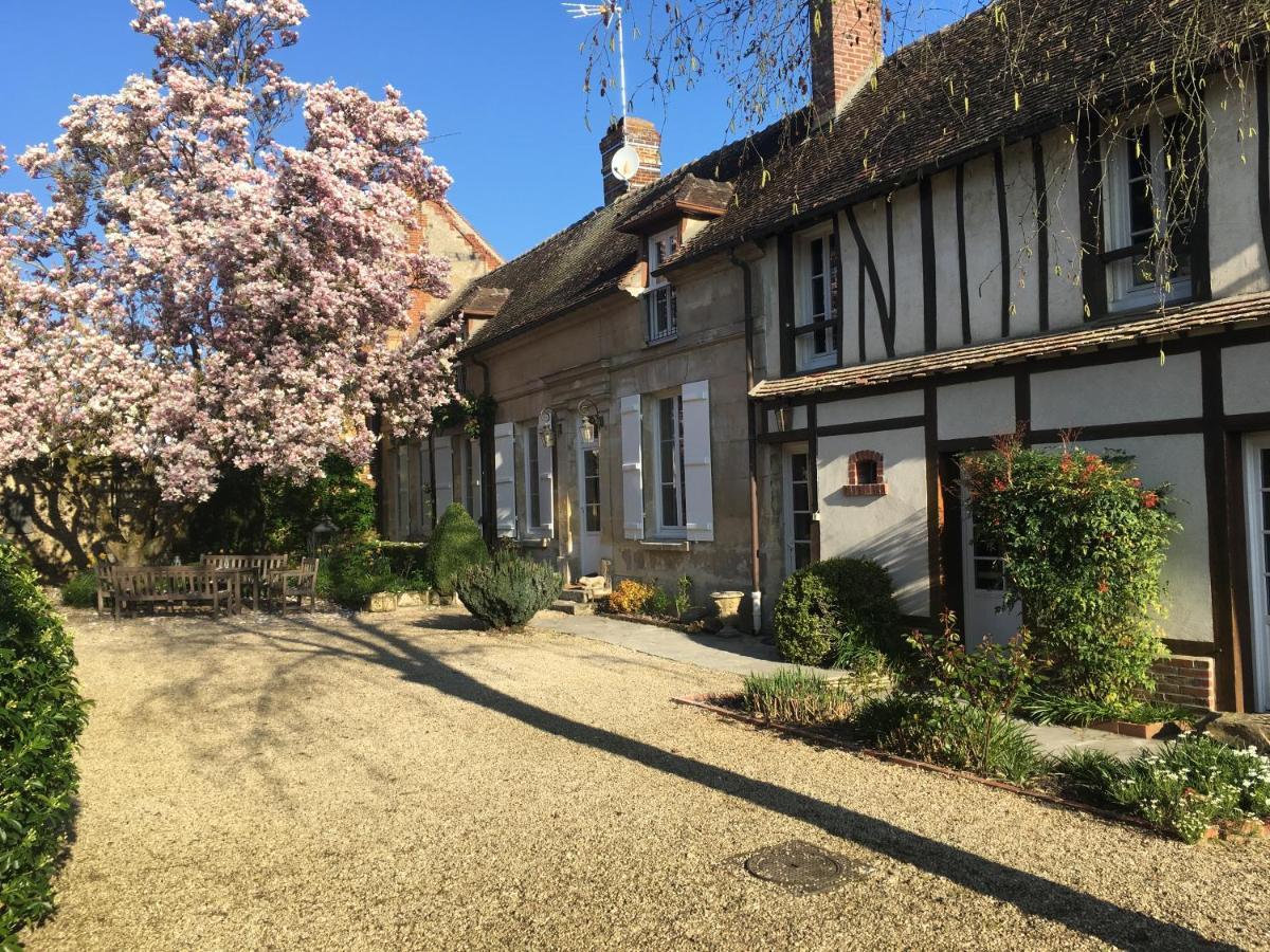 ティビビエ Le Puits D'Angle Bed & Breakfast エクステリア 写真