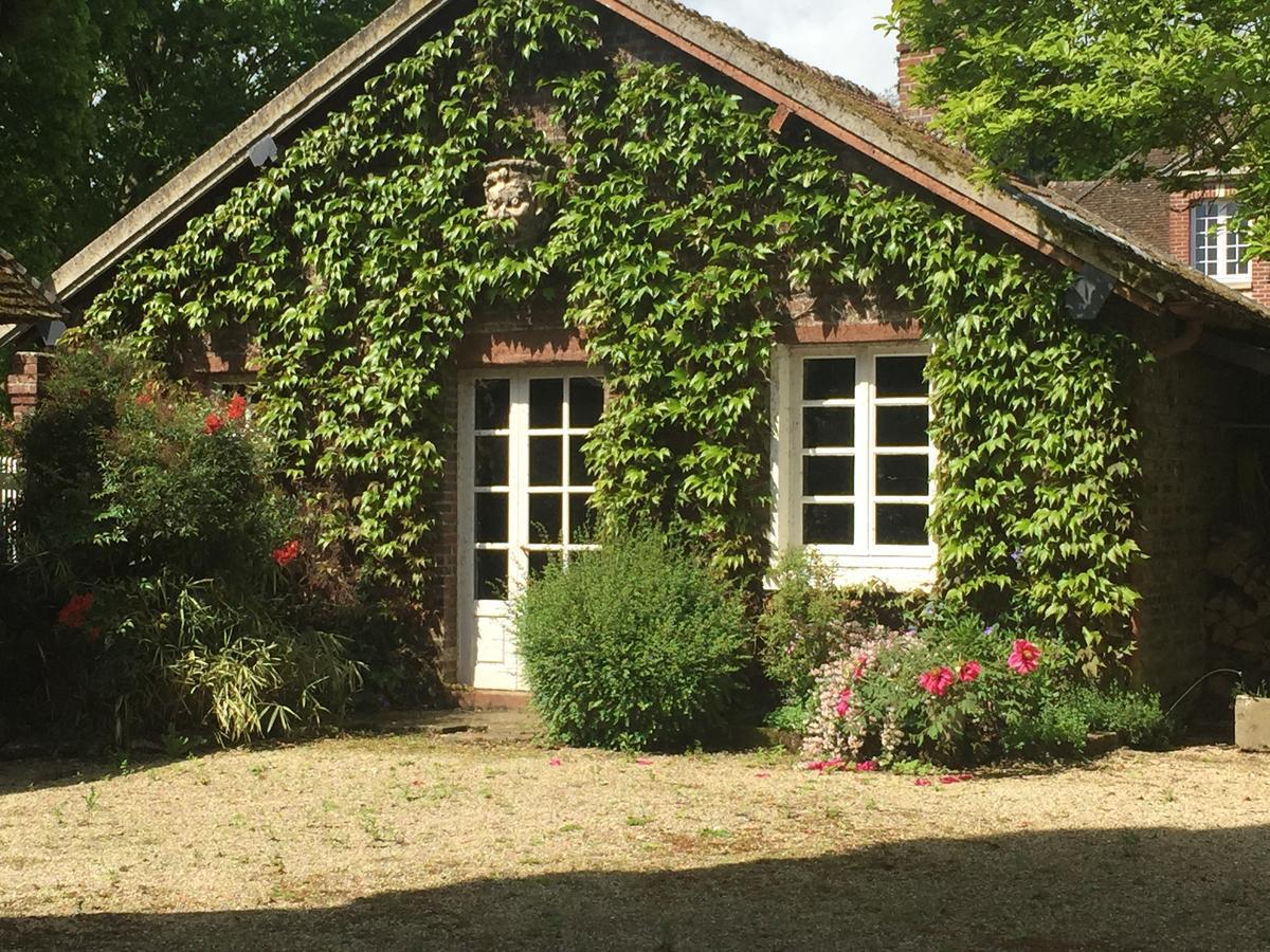 ティビビエ Le Puits D'Angle Bed & Breakfast エクステリア 写真